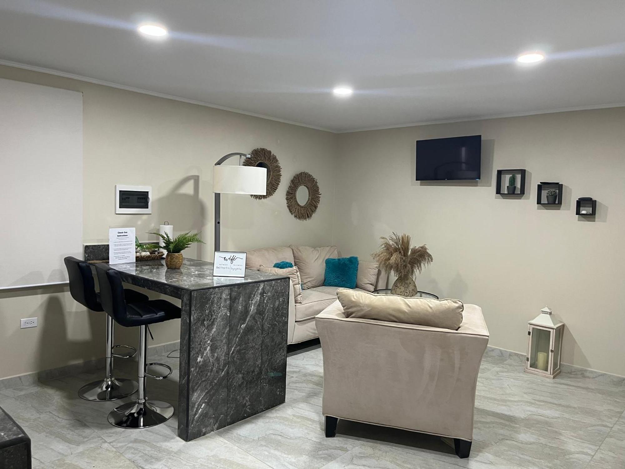 Cozy 1-Bedroom Apartment Minutes Away Drive To Mangel Halto Beach Savaneta Eksteriør bilde